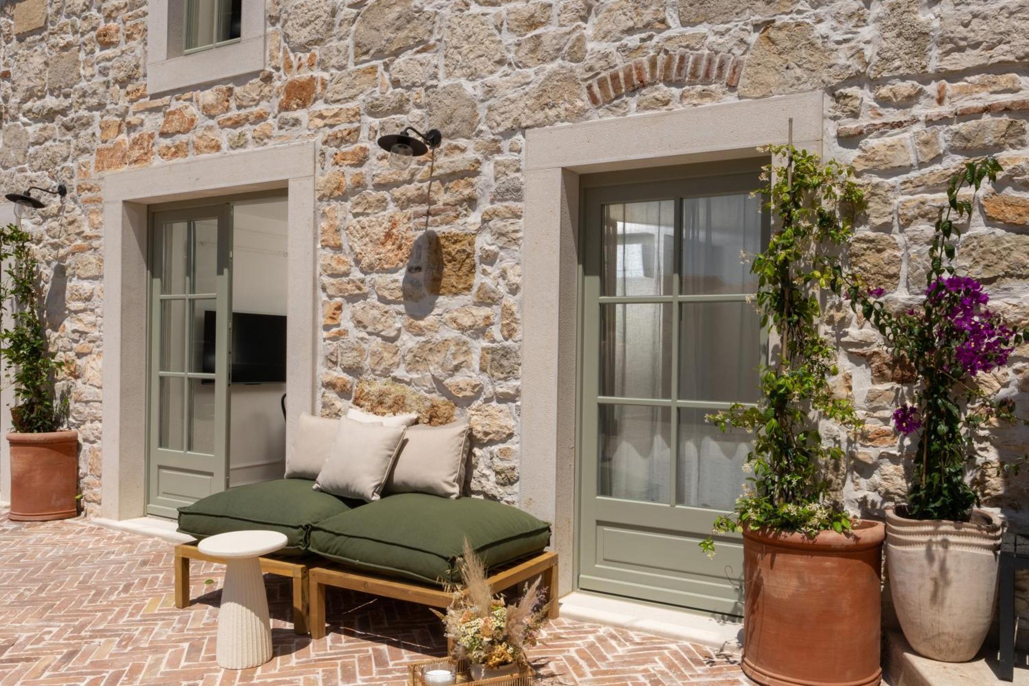 Silent Stone Apartment Orsera Esterno foto